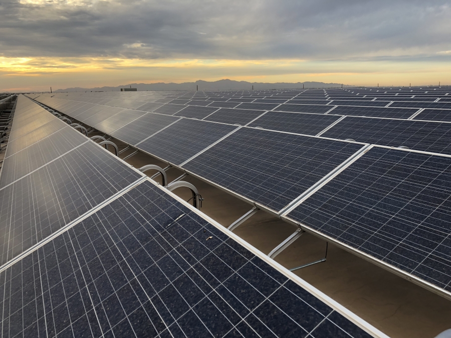 PepsiCo’s massive rooftop solar field, atop of its Gatorade processing facility and warehouse in Tolleson, AZ. PepsiCo’s massive rooftop solar field, atop of its Gatorade processing facility and warehouse in Tolleson, AZ.